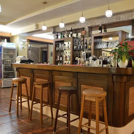 Hotel Mikri Archontissa 3*