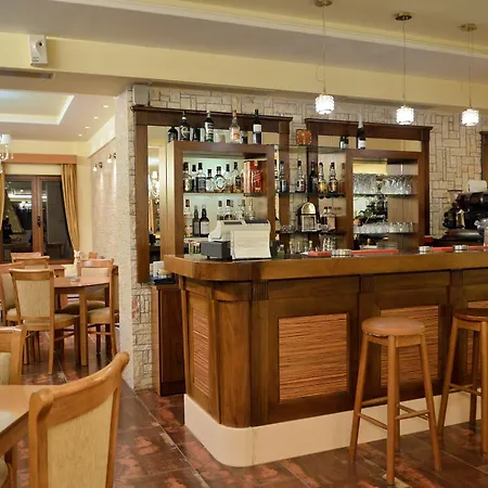 Otel Mikri Archontissa Áno Vlasía
