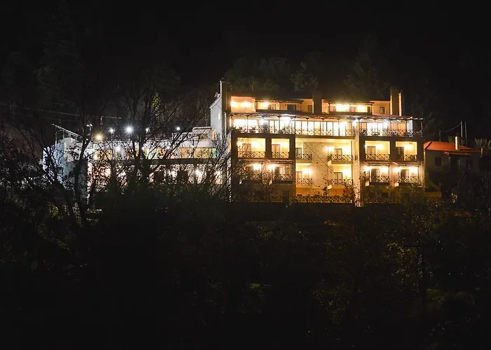 Hotel Mikri Archontissa 3*