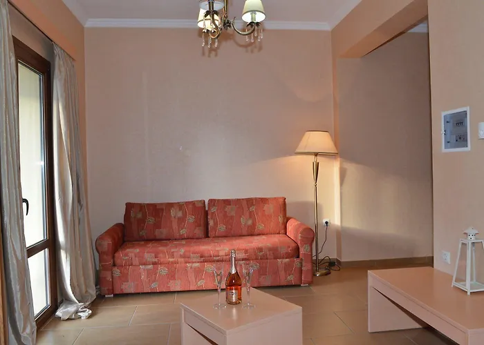 Mikri Archontissa Hotel