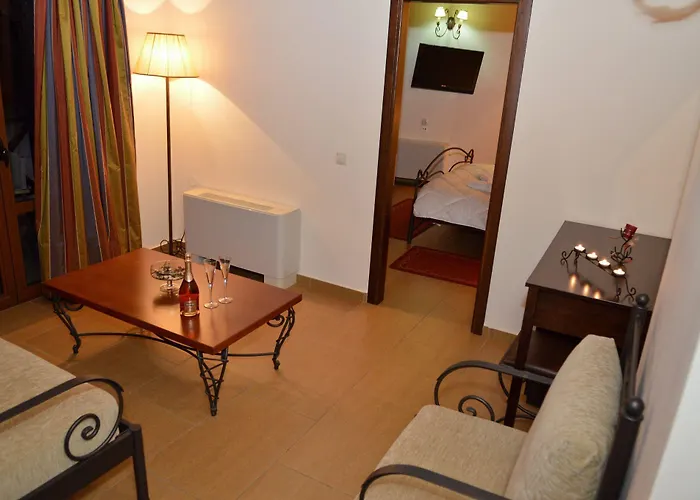 Hotel Mikri Archontissa 3*