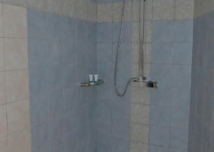 Mikri Archontissa Áno Vlasía