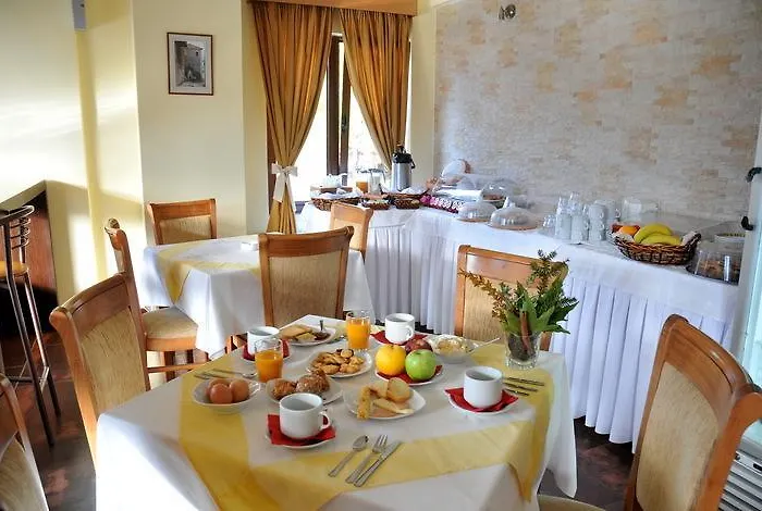 Mikri Archontissa Áno Vlasía