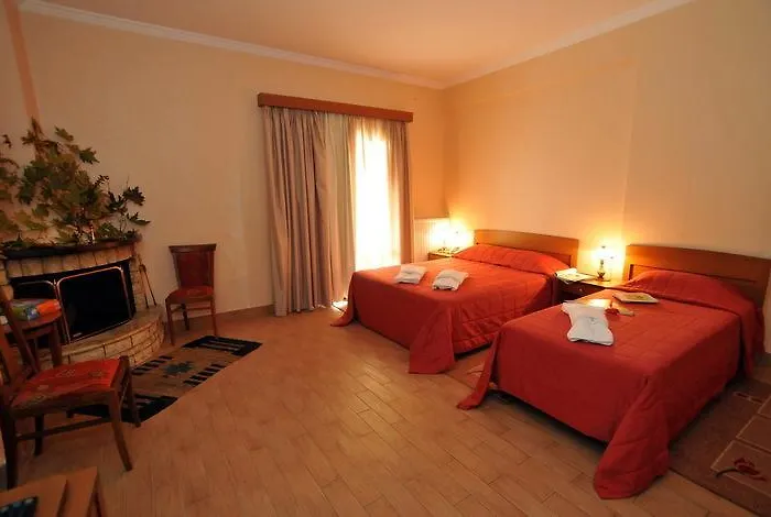 Mikri Archontissa Hotel 3*